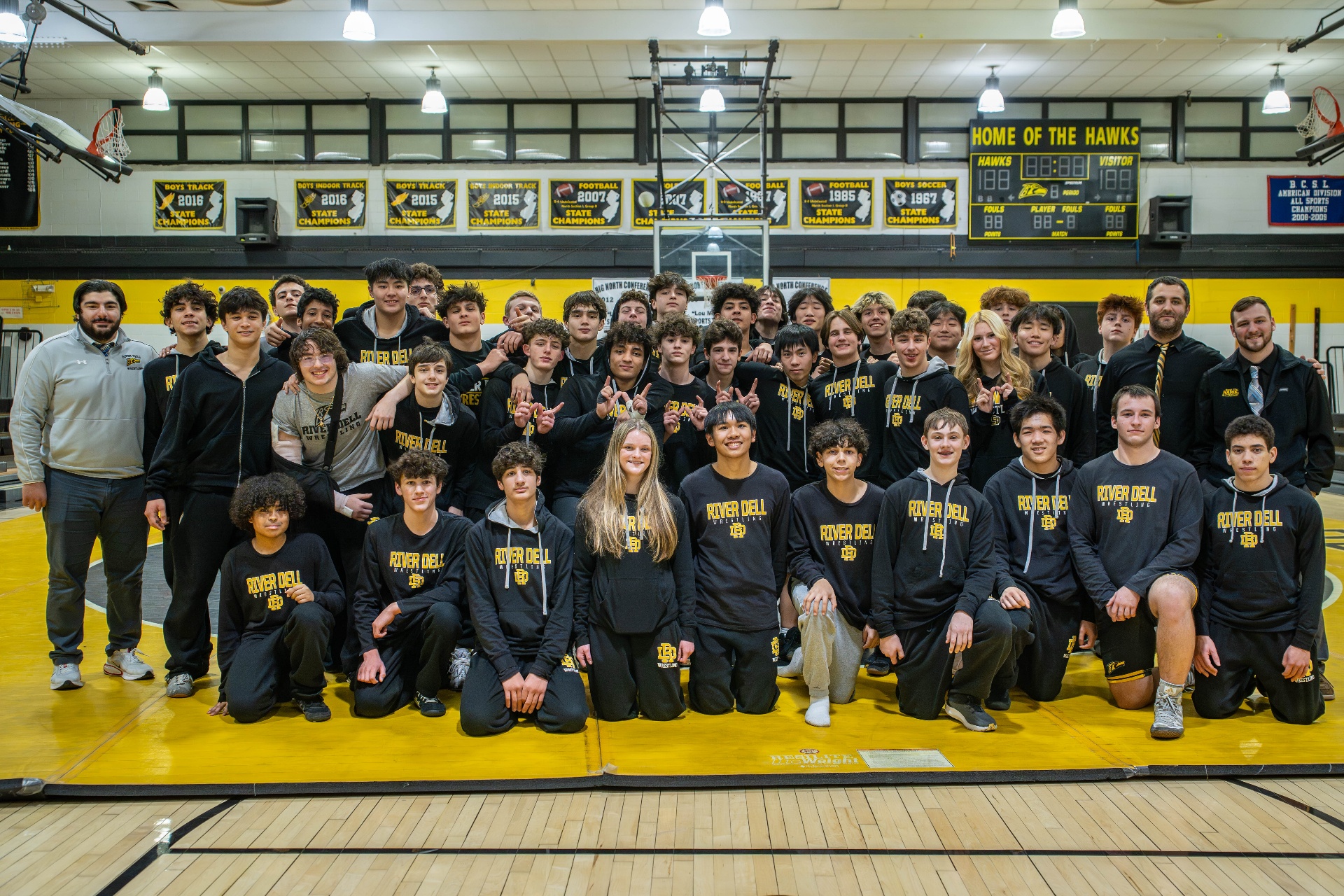 River Dell wrestling team